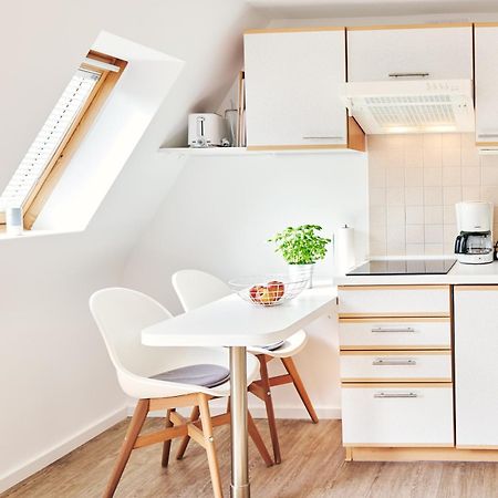 Ferienwohnung Mit Balkon In Zentraler Und Ruhiger Lage 부숨 외부 사진