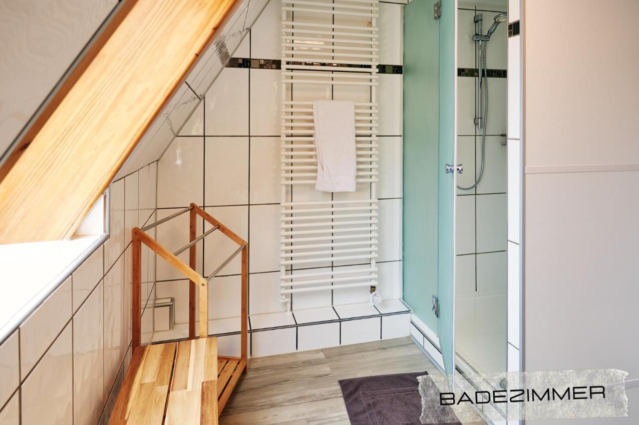 Ferienwohnung Mit Balkon In Zentraler Und Ruhiger Lage 부숨 외부 사진