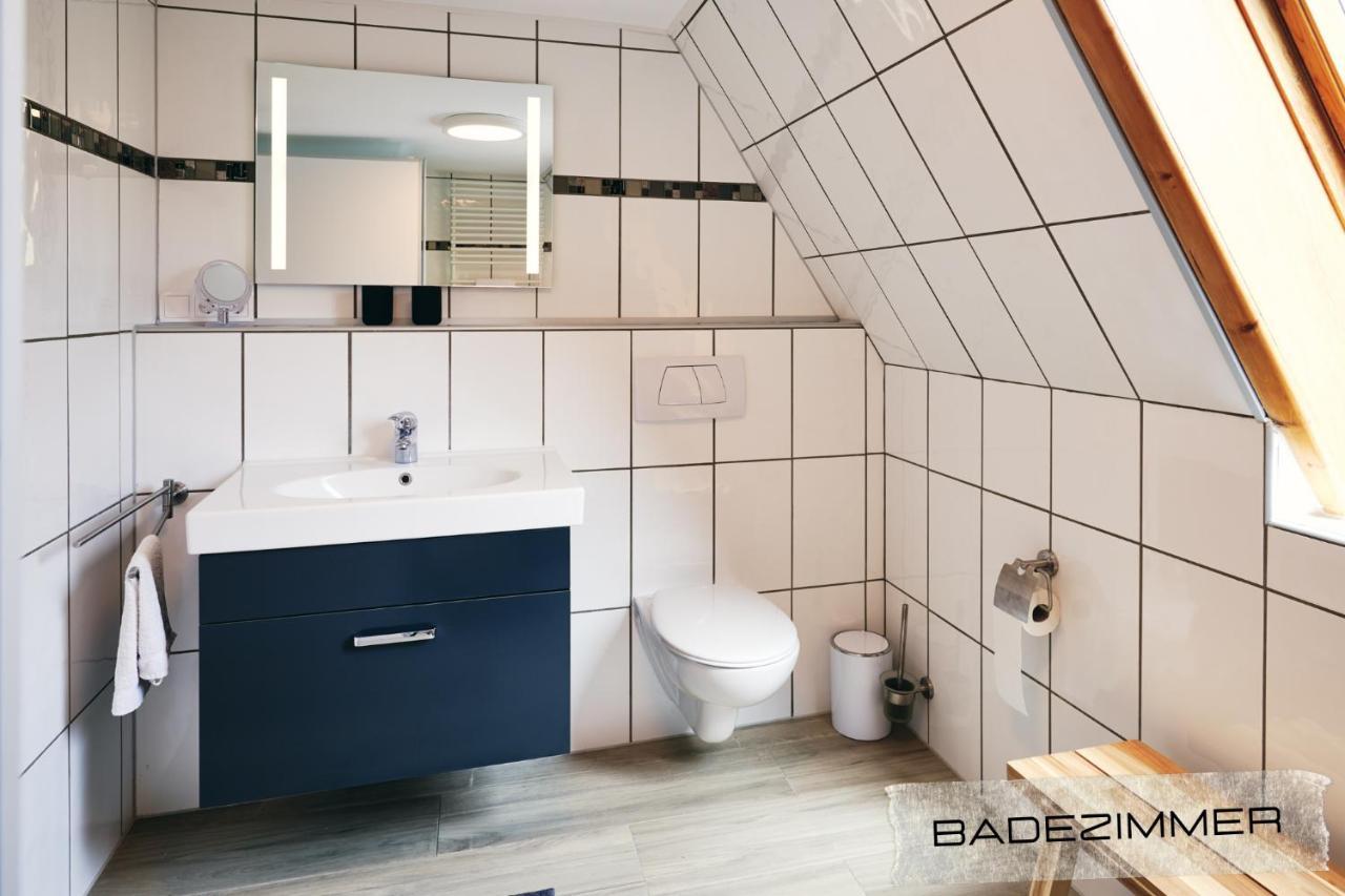 Ferienwohnung Mit Balkon In Zentraler Und Ruhiger Lage 부숨 외부 사진